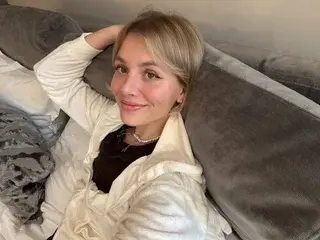 Streamate Free Porn Cam of AurorraAxnies