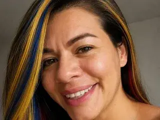 Streamate Sex Chat of Oriana_thomson