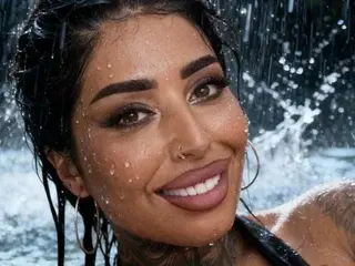 Streamate Adult Webcams of AARISS