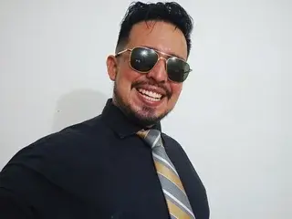 Streamate Free Live Porn of KalethBigDick88