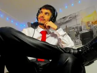 Streamate Live Sex of BRAYHAMBROWN