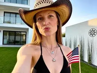 Streamate Watch Live Sex Cams of MissIvySinclair