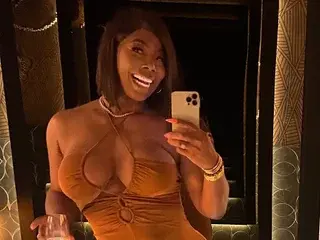 Streamate Live Porn of TsFoxx