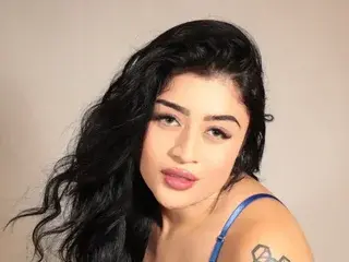 Streamate Live Sex Cam of Luciana_Roy