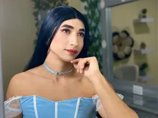 Streamate Live Porn of MaeveWilde
