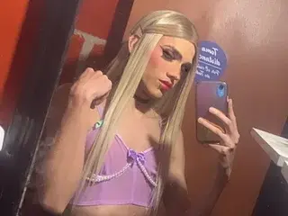 Streamate Sex Chat of KENIABERTRUCC