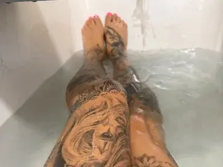 Streamate Live Sex Cam of TattooBabeHarleyX