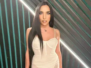 Streamate Nude Webcam of 19webcamhottiee