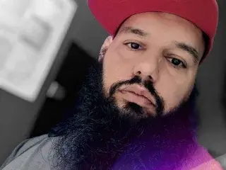 Streamate Live Sex of GuesssWho24