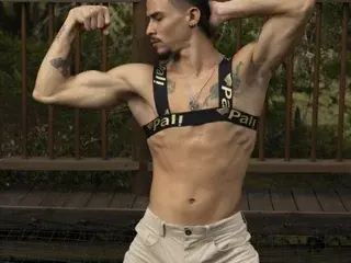 Streamate Free Live Porn of SharonTygaX