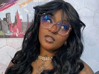 Streamate Live Sex of LaylaCumninngss