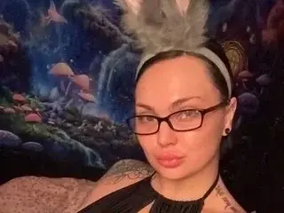 Streamate Live Sex Cam of KikkaKink