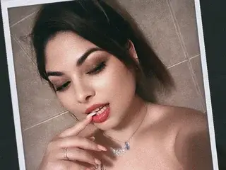 Streamate Watch Live Sex Cams of Kairafantasy