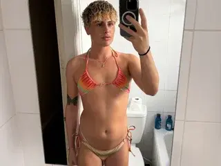 Streamate Nude Webcam of gypsybrowngirl