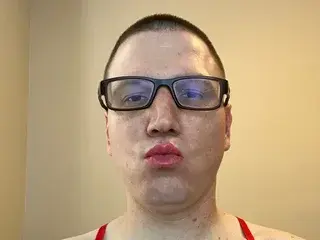 Streamate Adult Video Chat of SubmissiveWhore