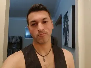 Streamate Live Porn of RioMorado31