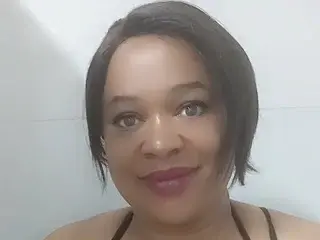 Streamate Live Sex of BUSTYQUEEN30