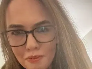 Streamate Free Live Porn of Molly_Brook