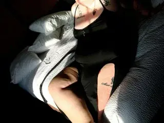 Streamate Best live sex cam show of LilGingerSnaps