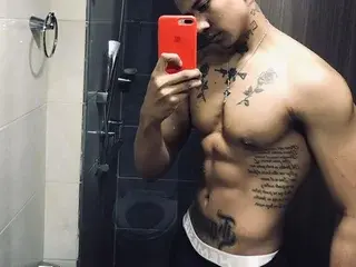 Streamate Live Sex Cam of ThomasHardy