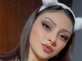 Streamate Adult Webcam of EmmilyWalkerr