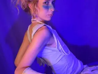 Streamate Adult Video Chat of vivienne_hadid