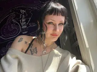 Streamate Live Porn of XoLavender