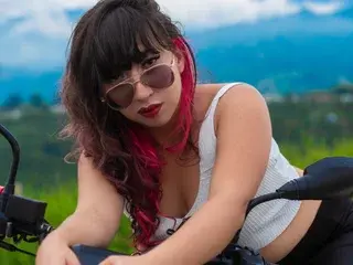 Streamate Live Porn of piaf_cute