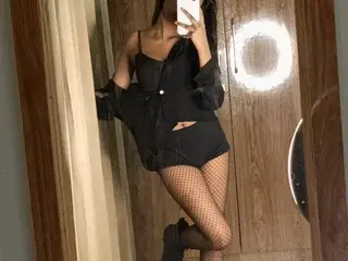 Streamate Adult Webcam of ShanayaKapoor