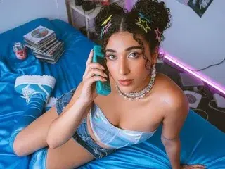 Streamate Live Sex Cam of SilverDany