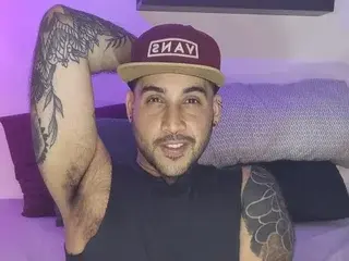 Streamate Watch Live Sex Cams of Josh_reps