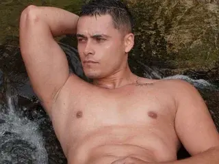 Streamate Nude Webcam of Conor_Smiith