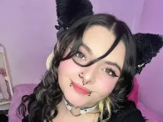 Streamate Free Porn Cam of SachiMeow