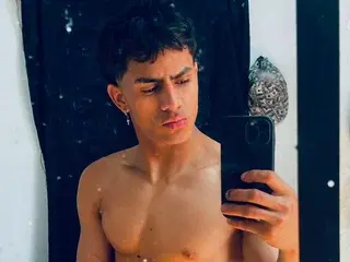Streamate Sex Cam of juanjo_bigcock