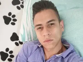 Streamate Private Sex Chat of candyboy21