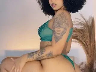 Streamate Sex Cam of AdharaHiiller
