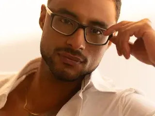 Streamate Free Porn Cam of Liam_Garcia