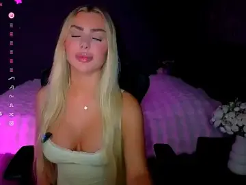 Stripchat Nude Webcam of Ayla__Demir