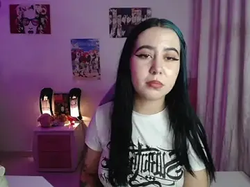 Stripchat Free Porn Cam of iris_sky