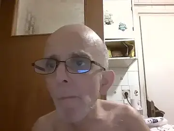 Stripchat Free Live Porn of mariusica1@xh