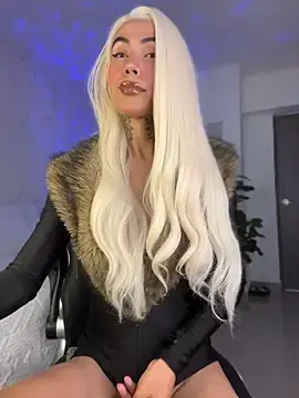 Stripchat Live Porn of miss_tatiana_