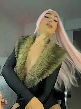 Stripchat Live Porn of miss_tatiana_