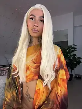 Stripchat Watch Live Sex Cams of miss_tatiana_