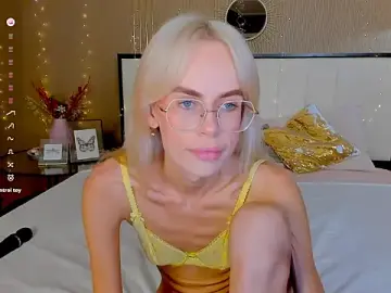 Stripchat Sex Cam of bellatip