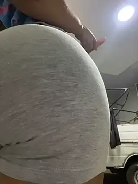 Stripchat Adult Webcam of maymercy