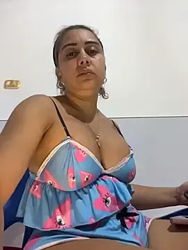 Stripchat Free Live Porn of maymercy
