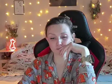 Stripchat Free Live Porn of desperatehousewife__