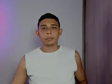 Stripchat Free Porn Cam of nilo2021