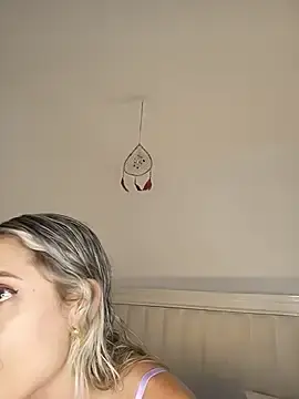 Stripchat Sex Cam of ASHLEY_BLAIR