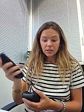 Stripchat Free Live Porn of lucie_mehott